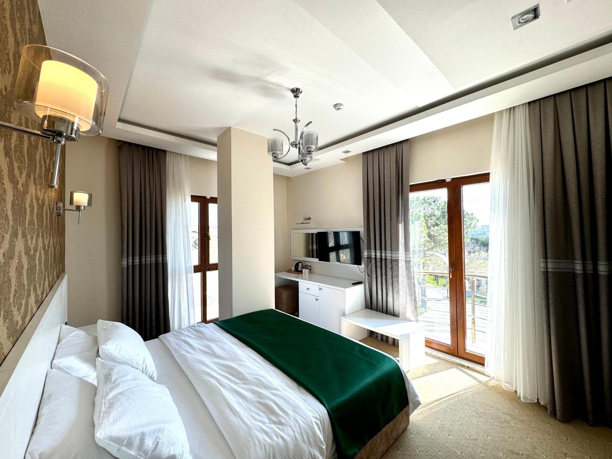 Green Roof Hotel & Spa Durusu Ngoại thất bức ảnh