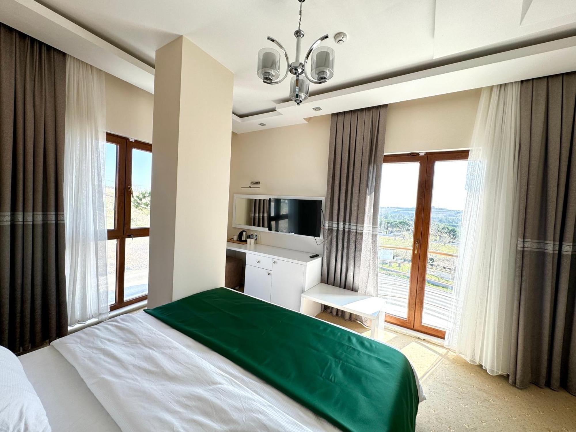 Green Roof Hotel & Spa Durusu Ngoại thất bức ảnh